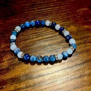 Blue and white stone beaded elastic bracelet!